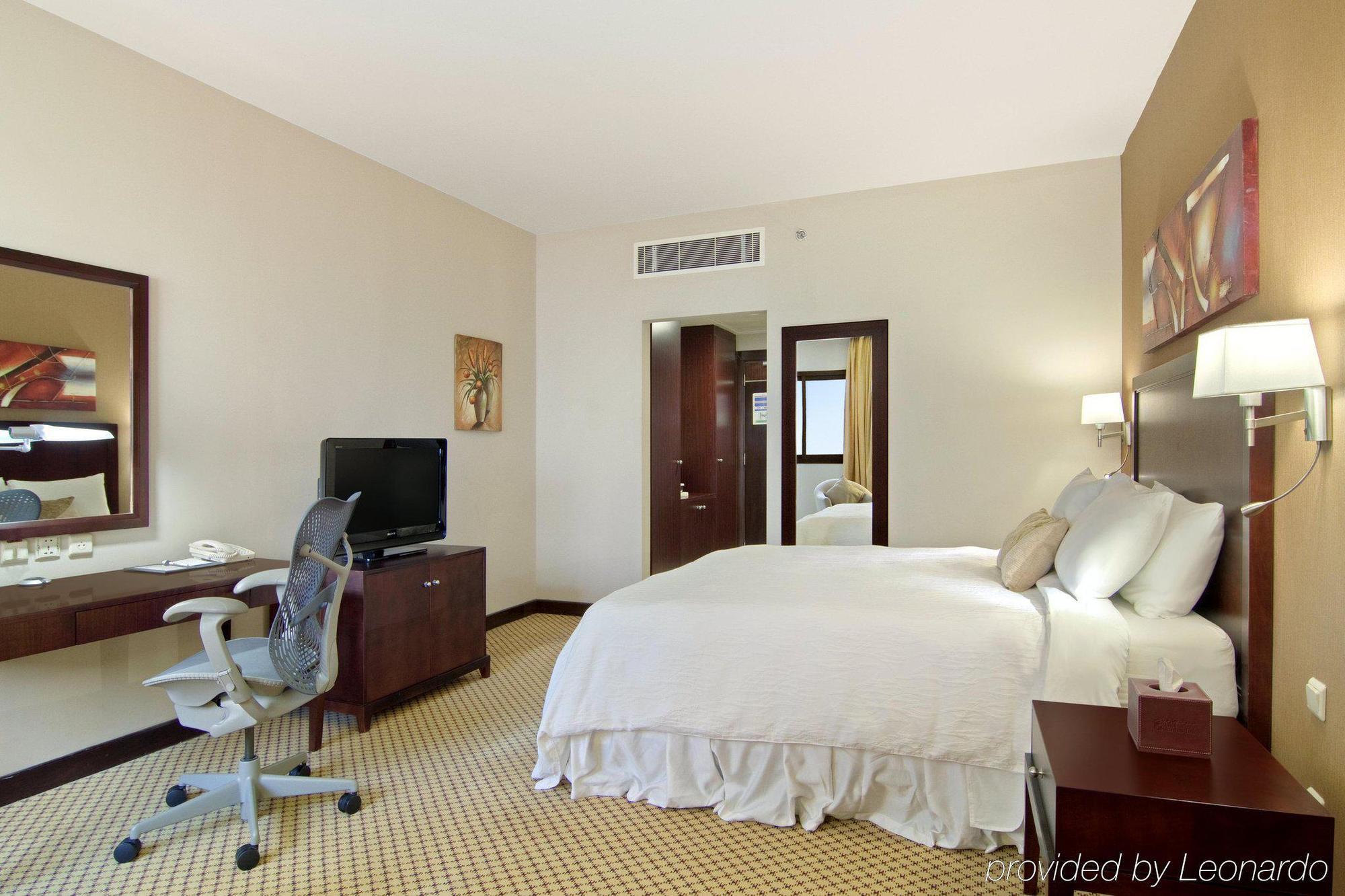 Hilton Garden Inn Riyadh Olaya Quarto foto