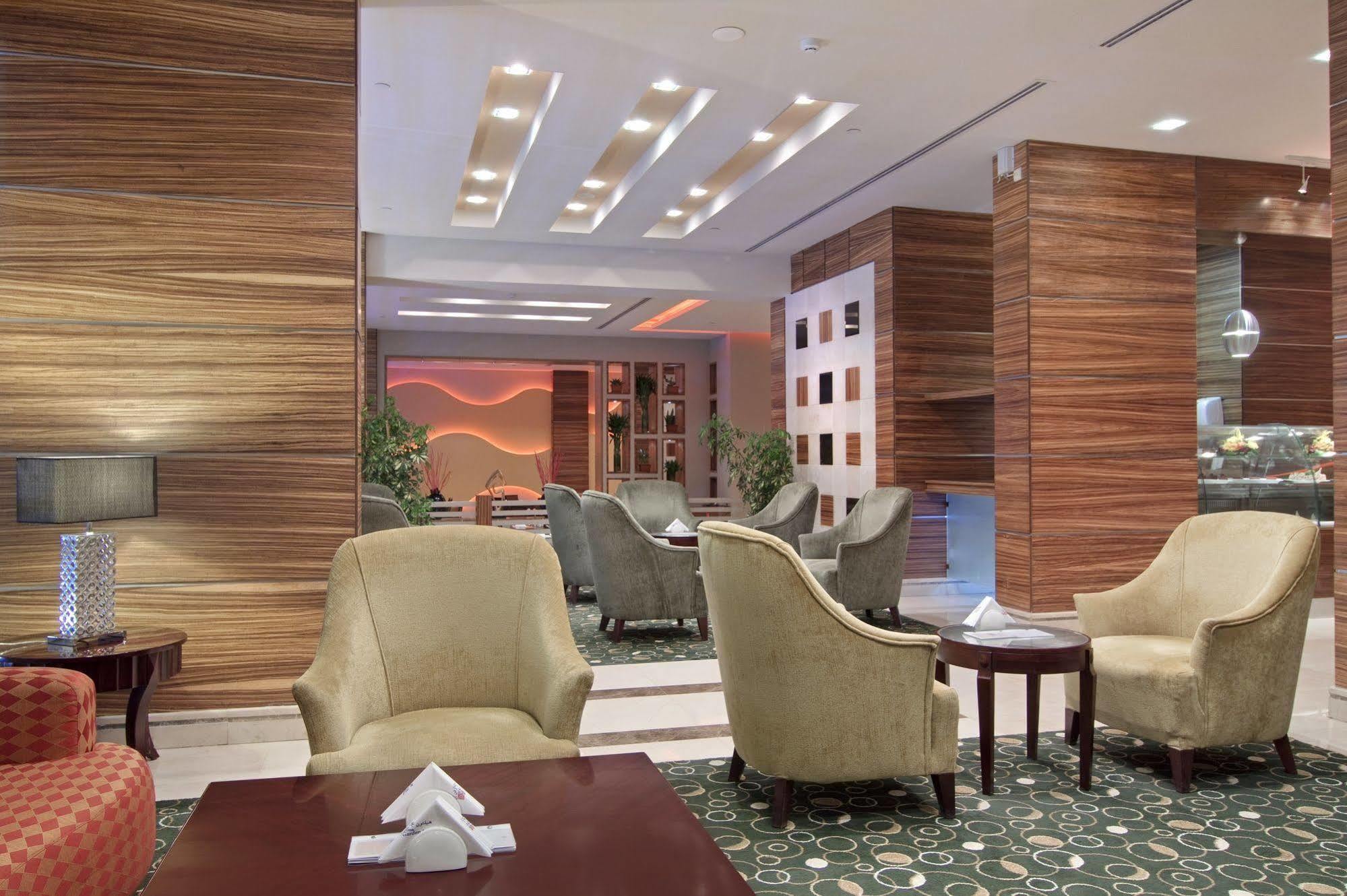 Hilton Garden Inn Riyadh Olaya Interior foto